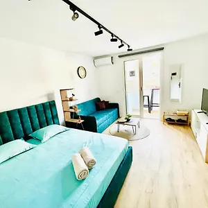 1, Apartment
